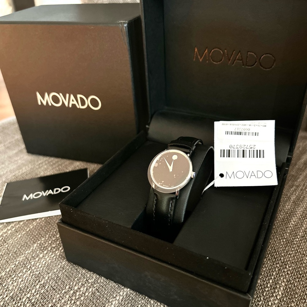 NWT Movado Classic Museum Quartz Black Dial Watch